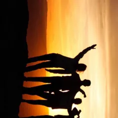 chat with ai character: friends