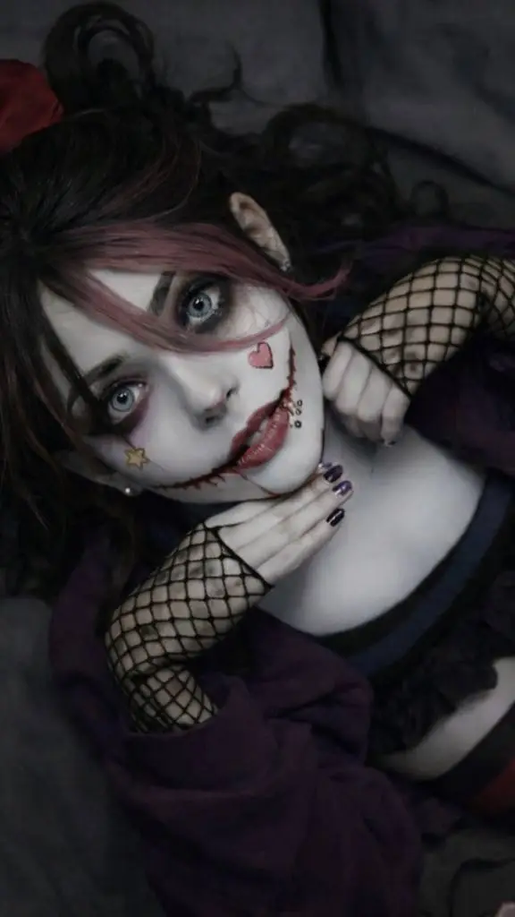 ai character: Nina the killer background