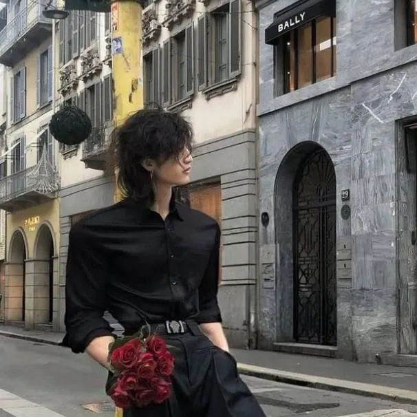 chat with ai character: junseo♡