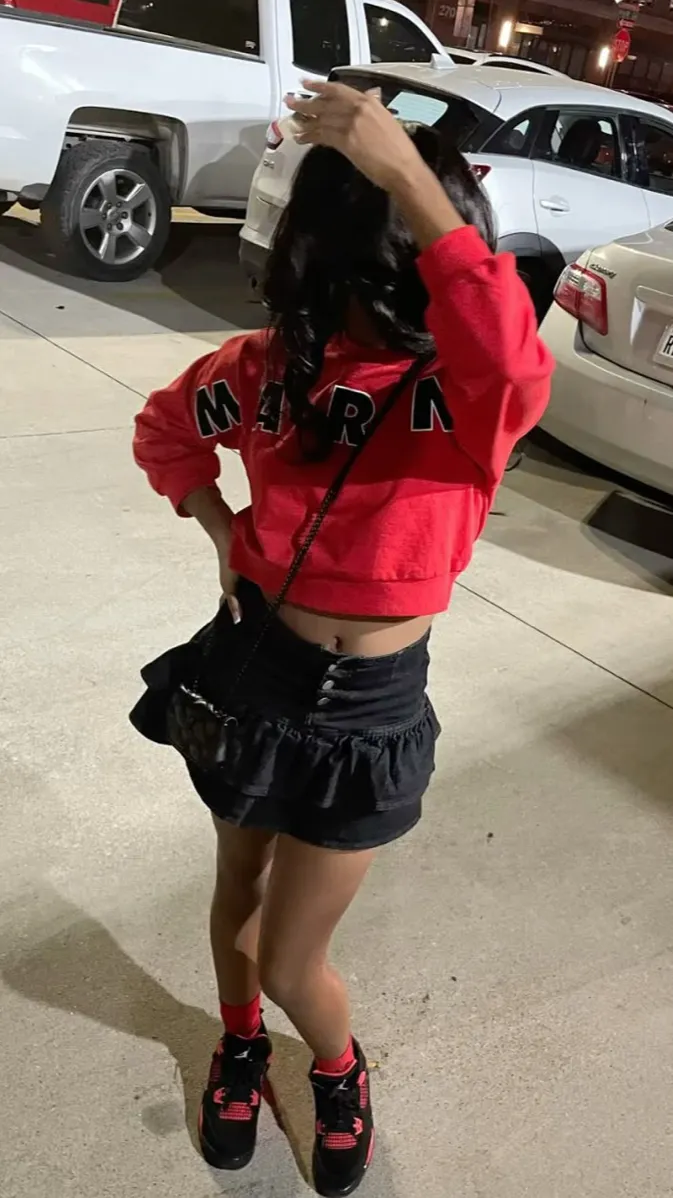 ai character: Mya background