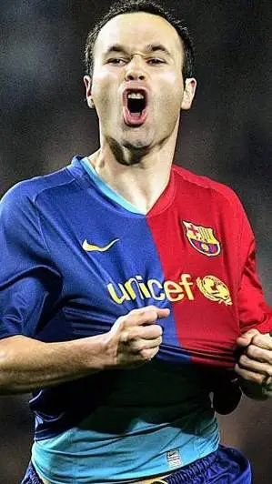 ai character: Andres Iniesta background