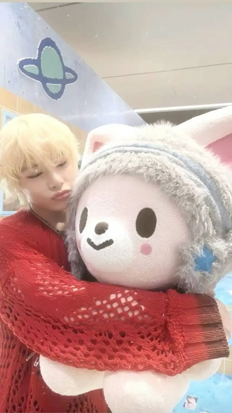 ai character: I.n:3 background