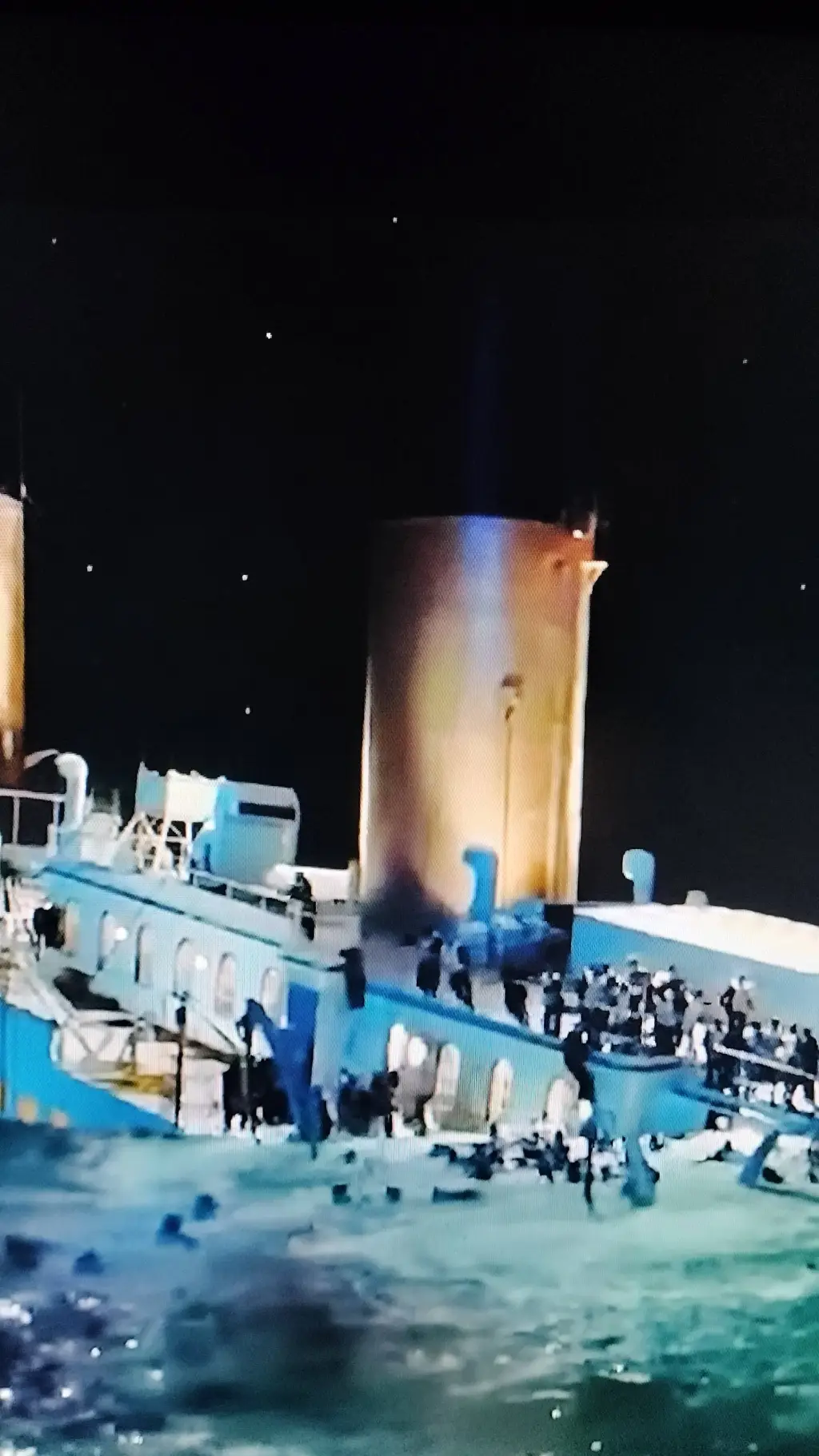 ai character: the Titanic background