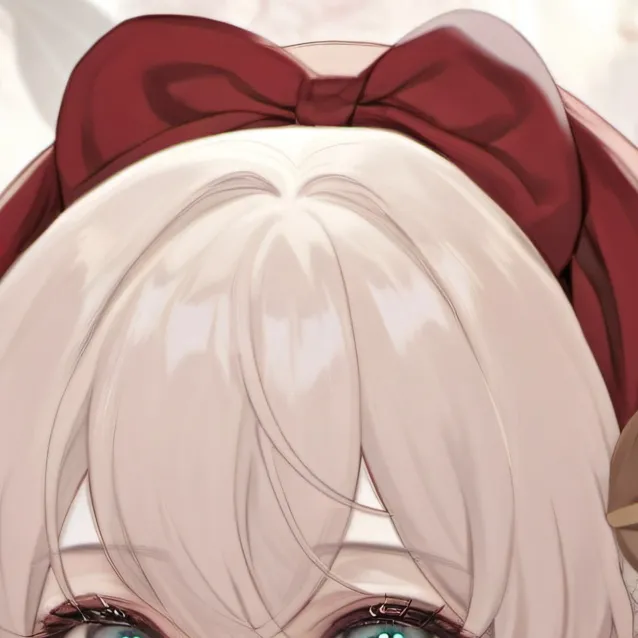 chat with ai character: Rõsë