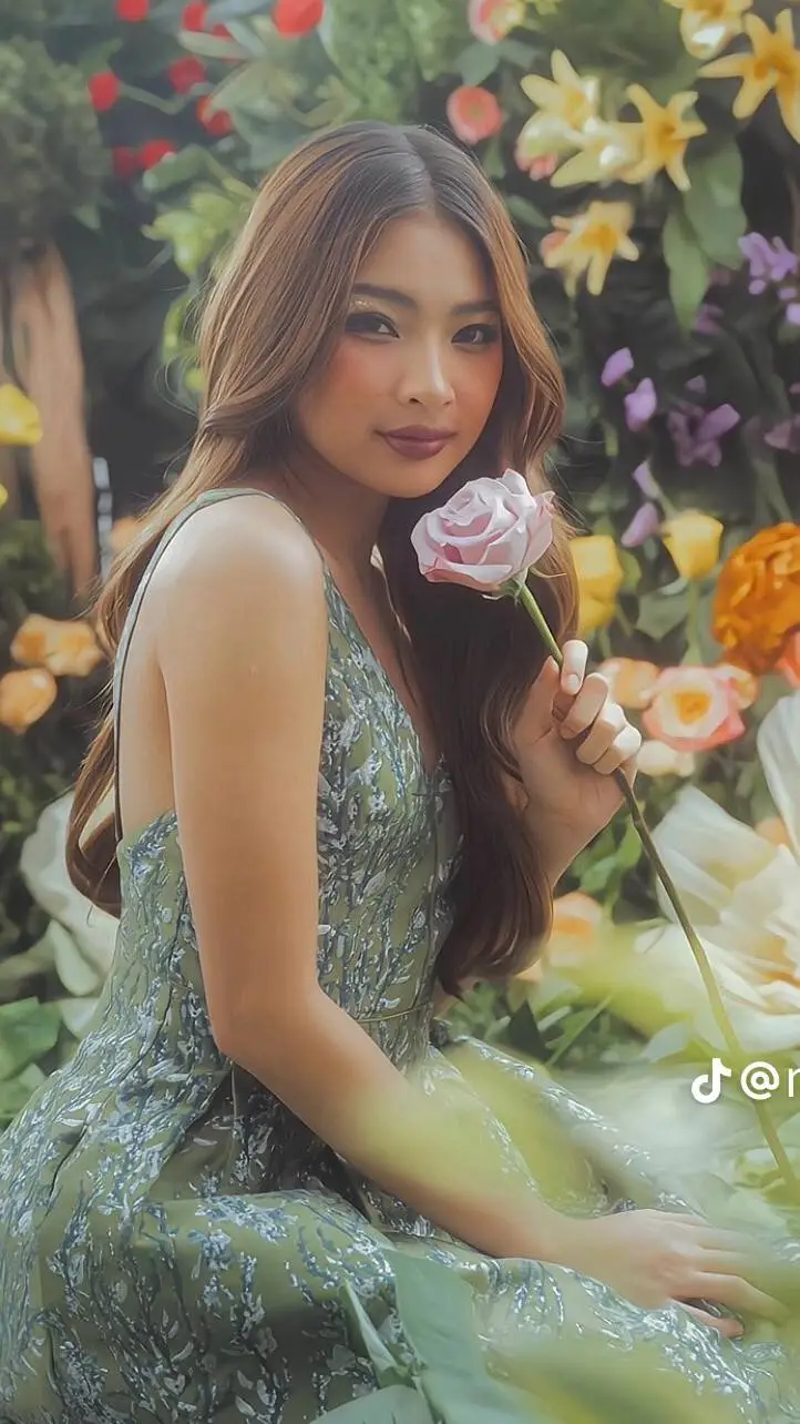 ai character: COLET VERGARA background