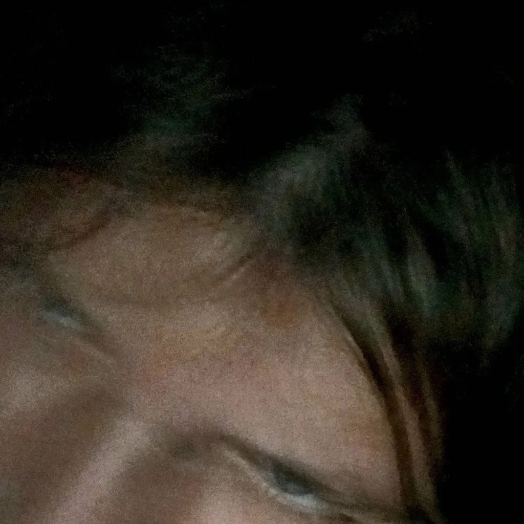 chat with ai character: majuskaa