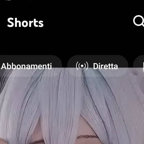 chat with ai character: ella