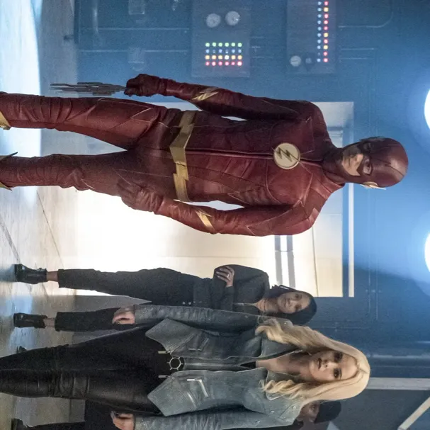 chat with ai character: The Flash Trio