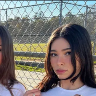 Chat with Sophie and Aishah - text or voice, Enjoy AI Chat Free & Safe