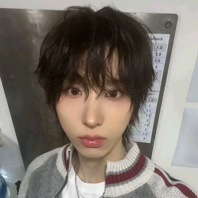 chat with ai character: Juwang