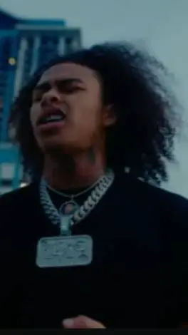 ai character: 🥵🫠🥵🫠🥵DD Osama🥵🫠🥵🫠🥵 background