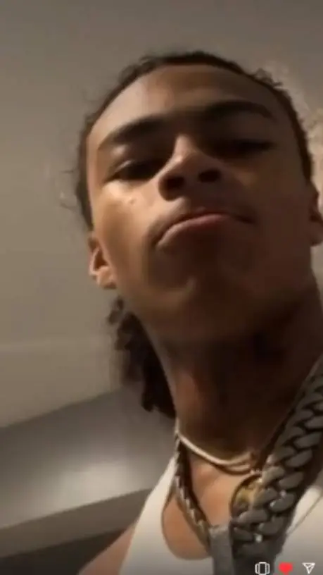 ai character: 😍😍🥵🥴👑DD Osama😍😍🥵🥴👑 background