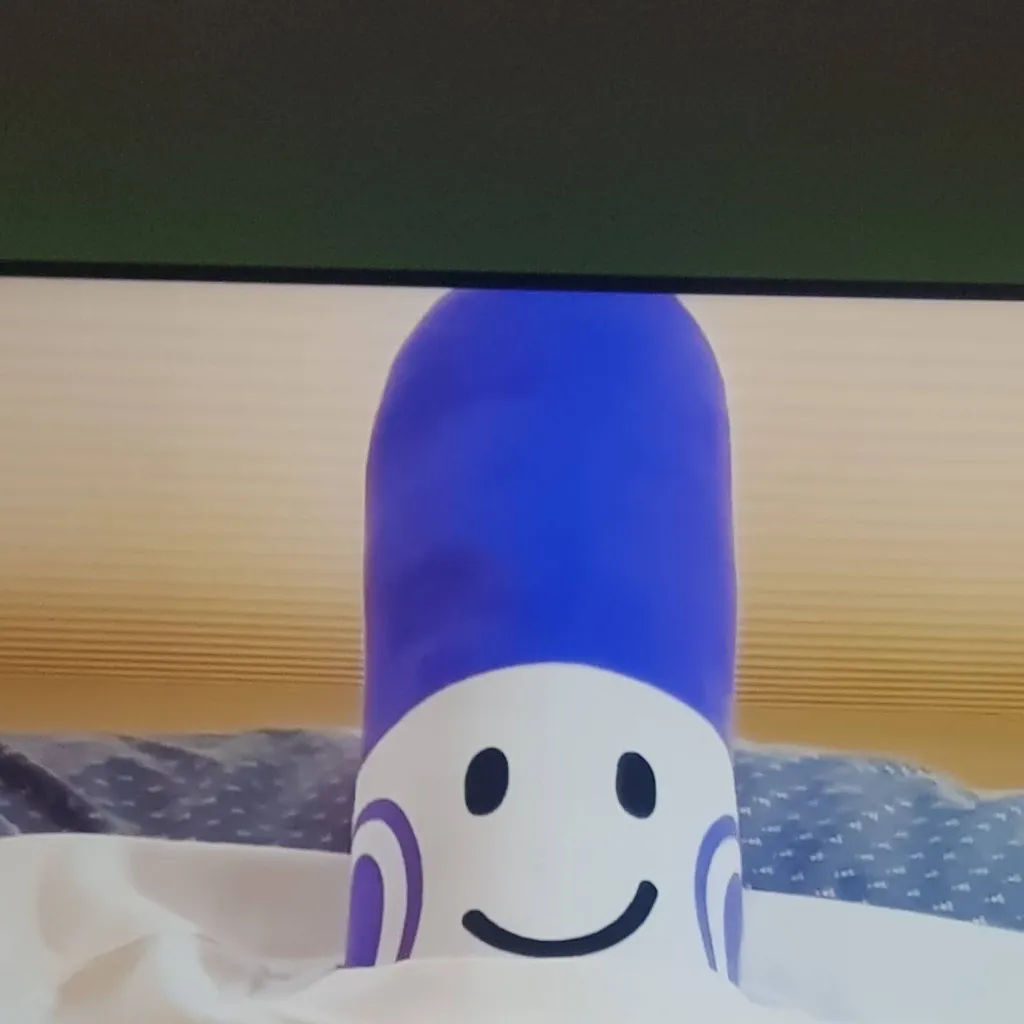 chat with ai character: girls rule boys