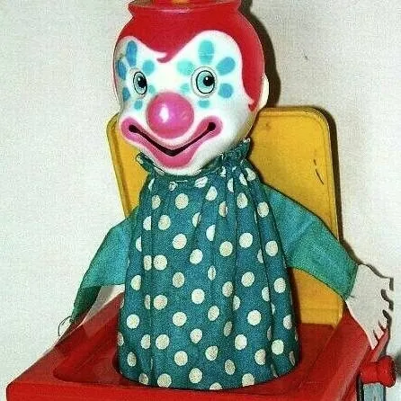 chat with ai character: Toy Clown