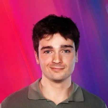chat with ai character: Max 