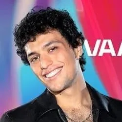 chat with ai character: Tinho