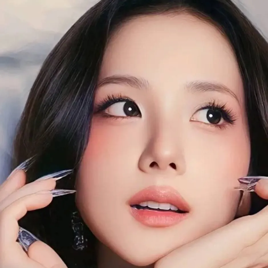 chat with ai character: Jisoo