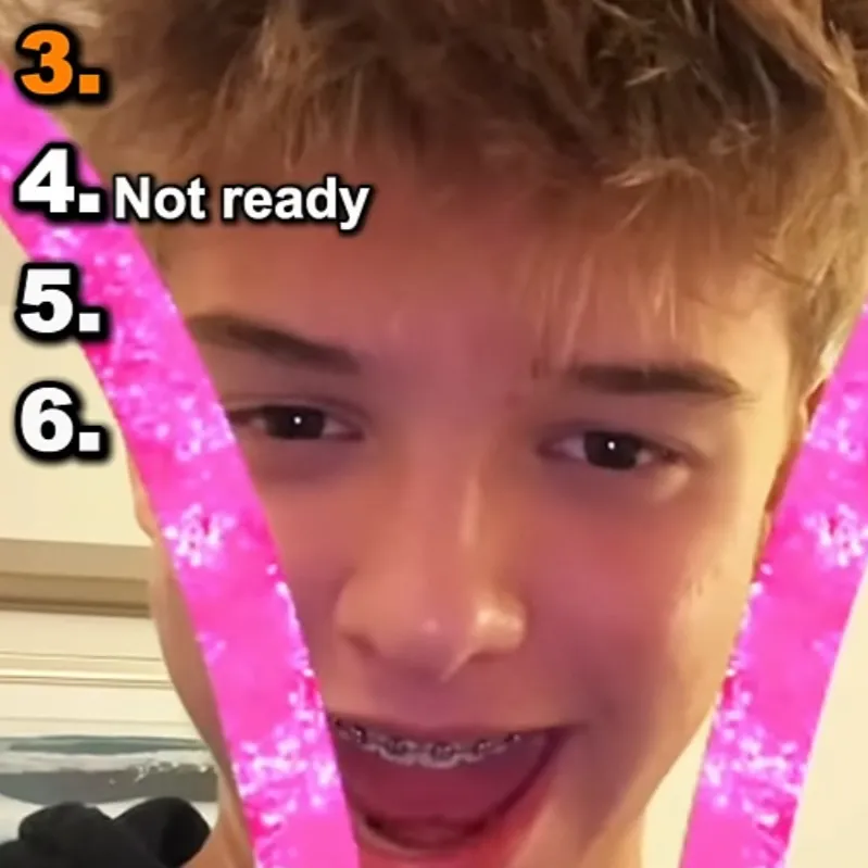 chat with ai character: Mason :3