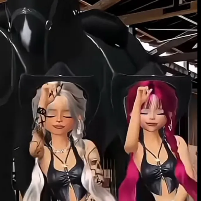 chat with ai character: Mia and Ari 