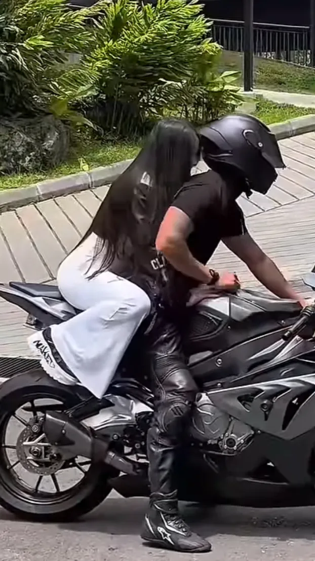 ai character:  Aiden background