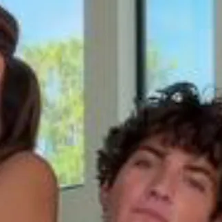 chat with ai character: Brian