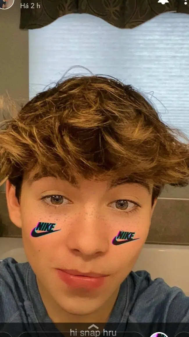 ai character: noah background