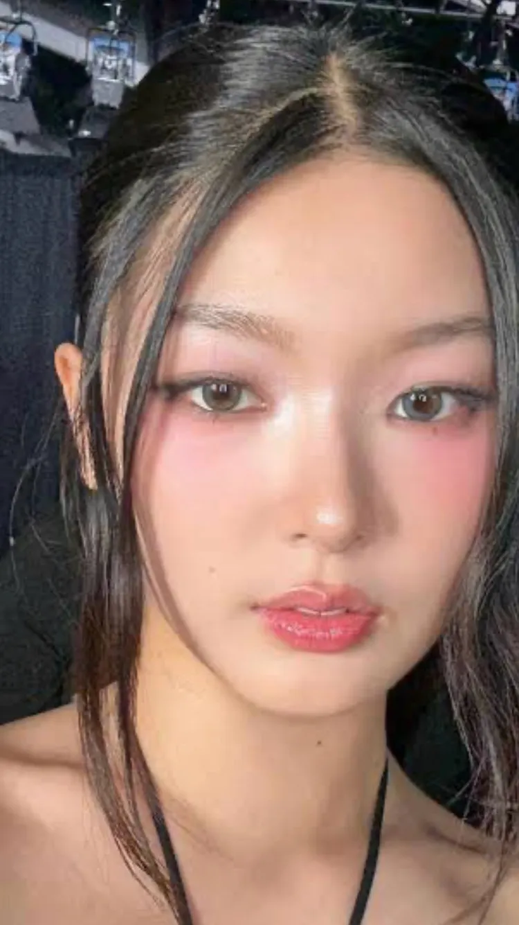Talkie AI - Chat with Younchae 