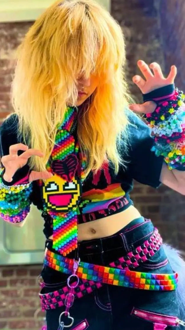 ai character: Carson background