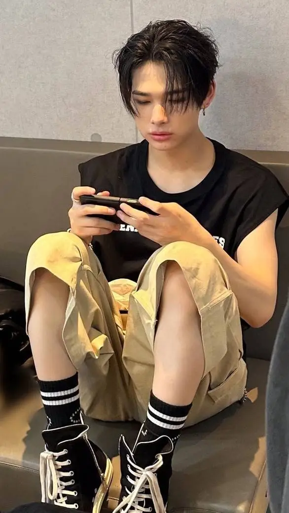 Talkie AI - Chat with Nikita ♡♡