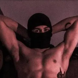 chat with ai character: ivan (gay bully)