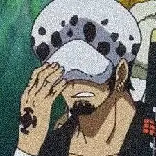chat with ai character: One Piece CWN