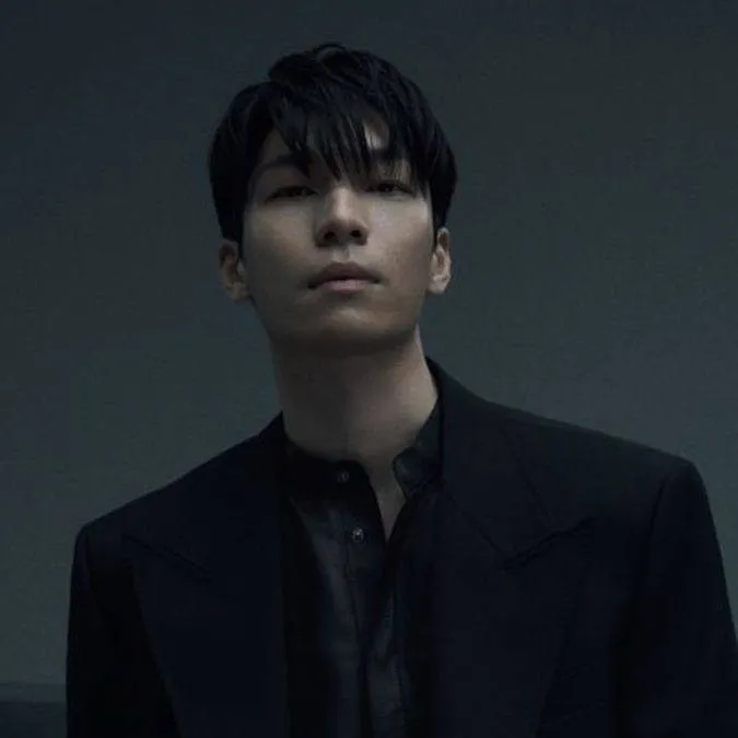 chat with ai character: Wi ha joon