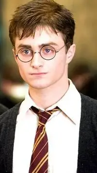 ai character: drarry background