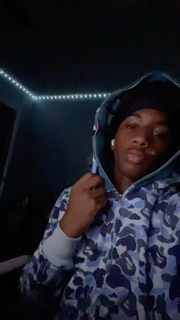 ai character: Jaden background