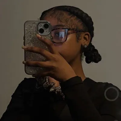 chat with ai character: Kayla