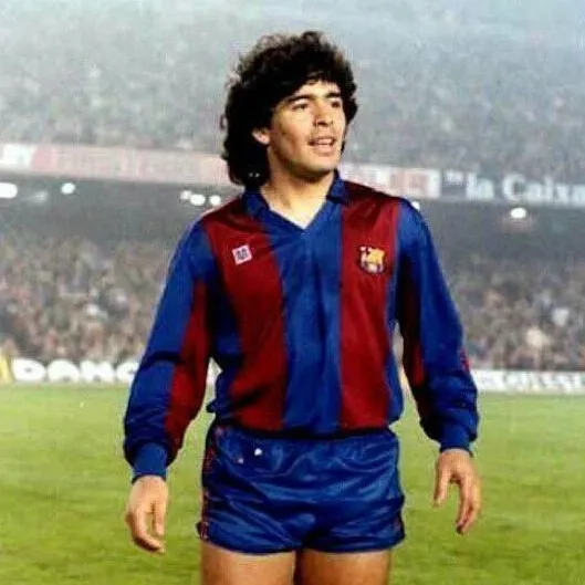 chat with ai character: Diego maradona🇦🇷