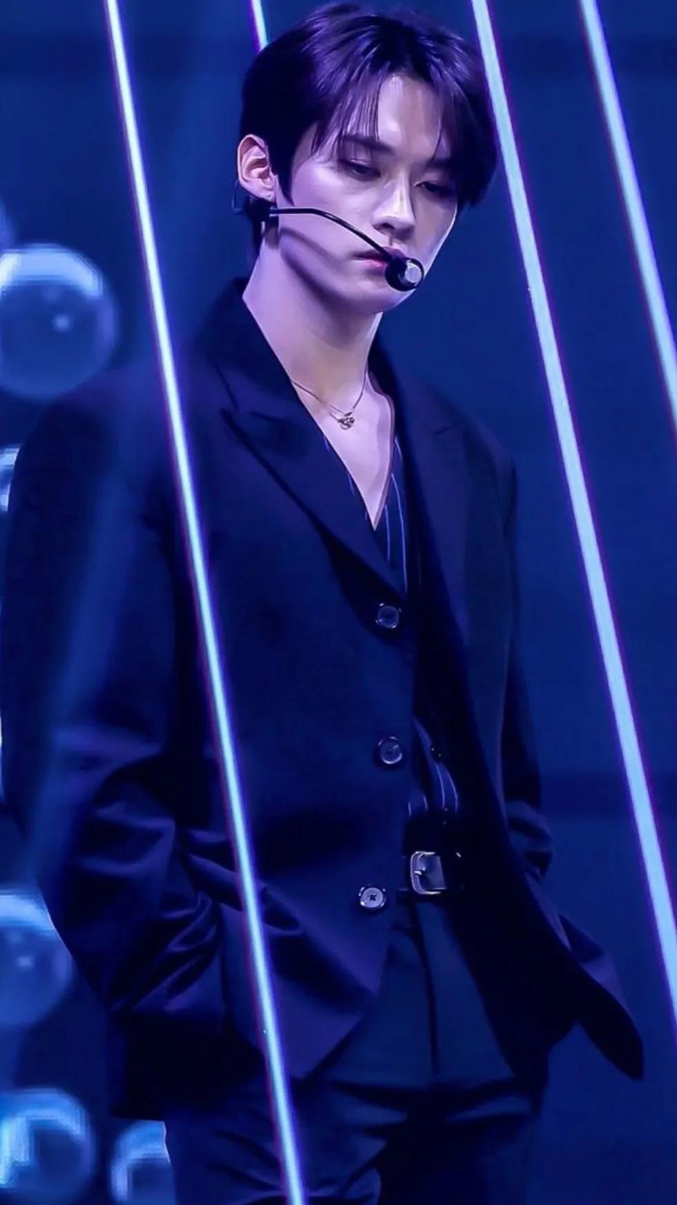 ai character: +Lee Minho!+ background