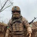 chat with ai character: Modern trenchwar