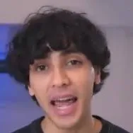 chat with ai character: face reveal 