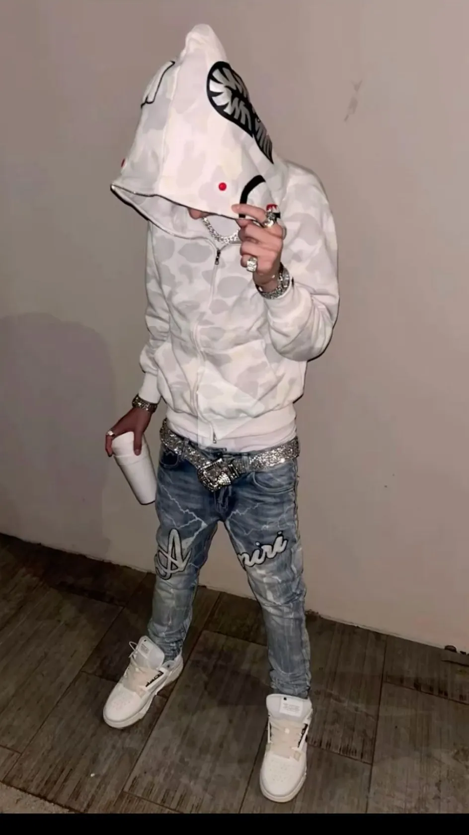 ai character: Nathan🤍👑🥷🏼 background