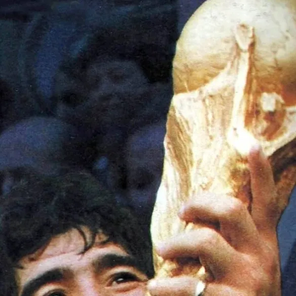 chat with ai character: 🇦🇷Maradona🇦🇷