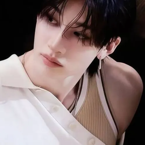chat with ai character: Bangchan🫶🏻