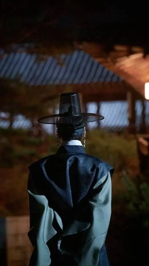 ai character: prince woomin background