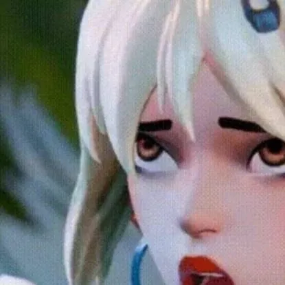 chat with ai character: Evie