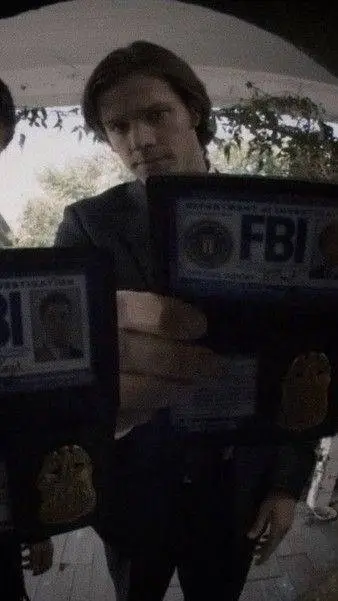 ai character: Sam Winchester  background