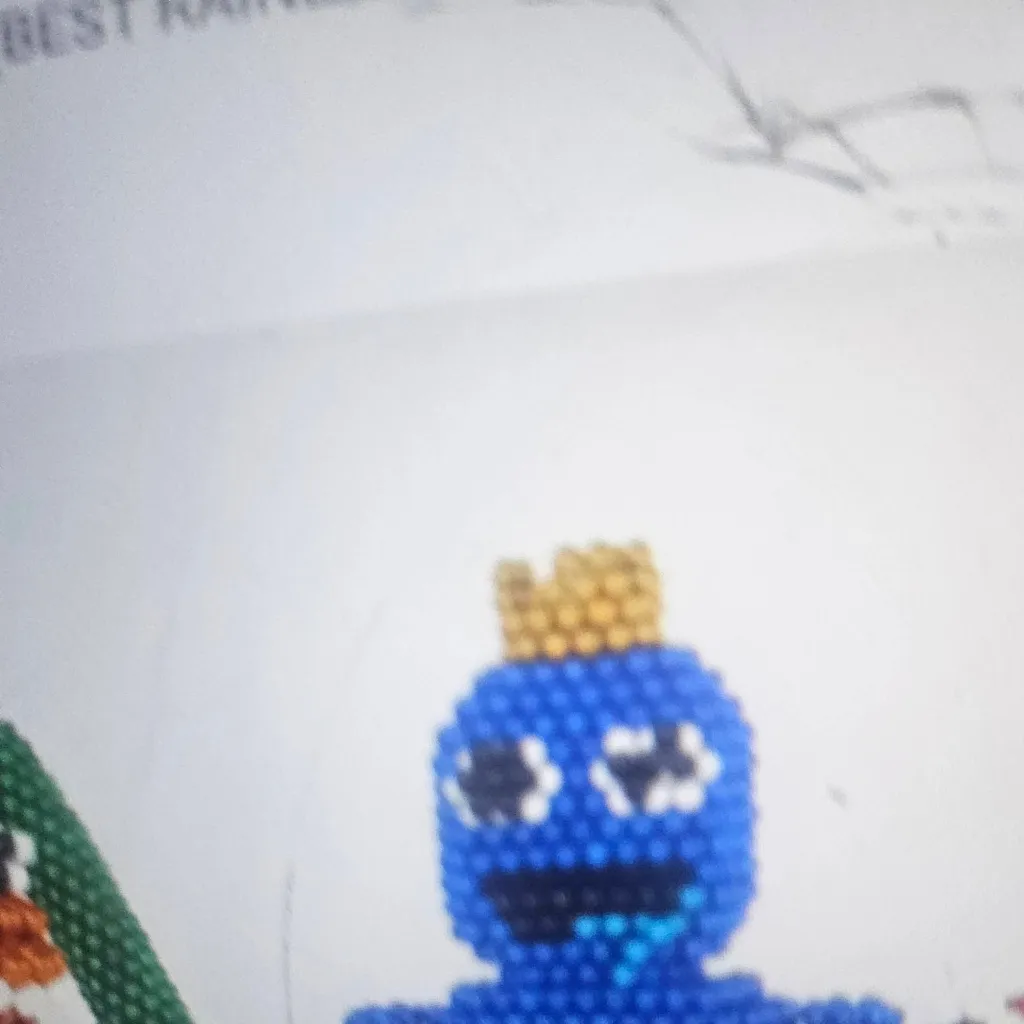 chat with ai character: rainbow friends