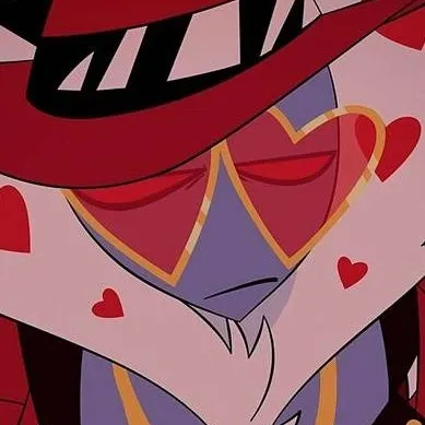 chat with ai character: Валентино