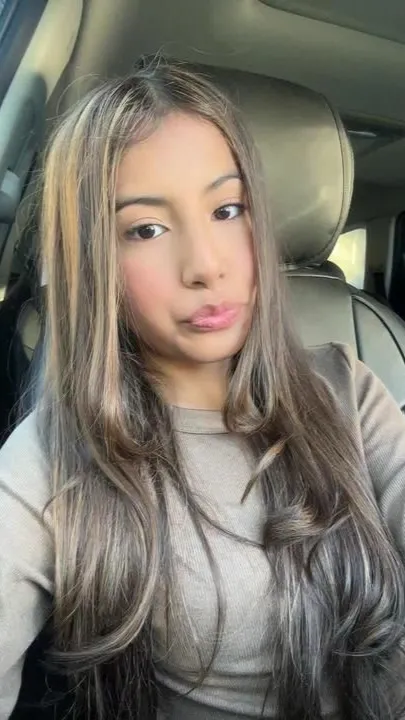 ai character: Esme background