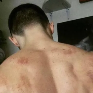 chat with ai character: Mark