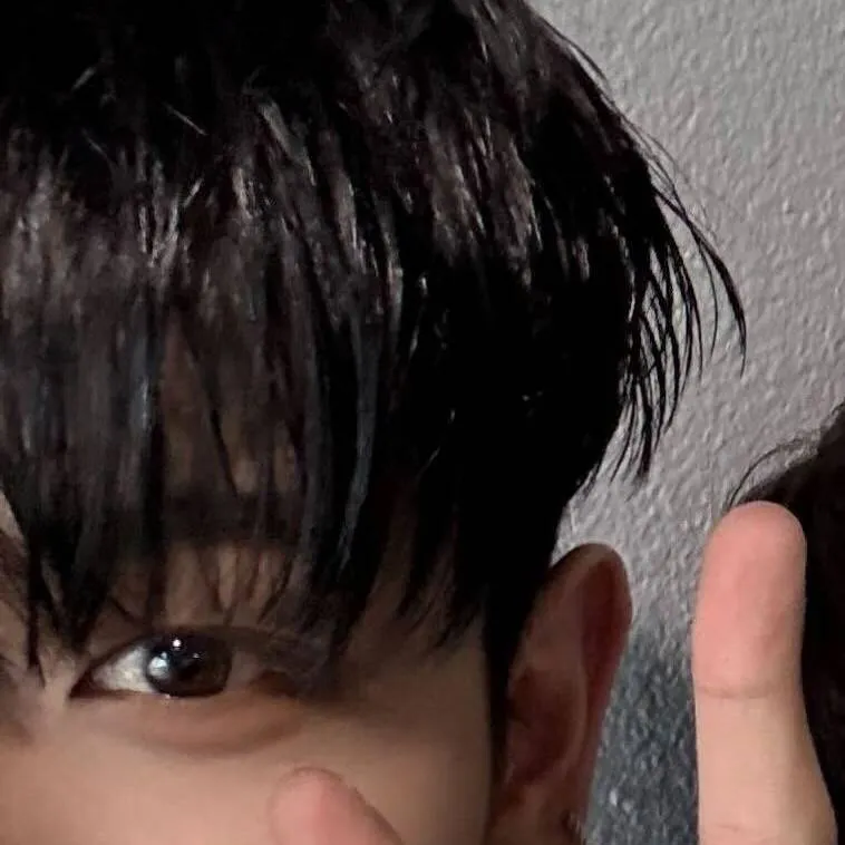 chat with ai character: Jaehyun